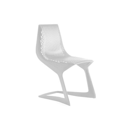 CHAISE MYTO